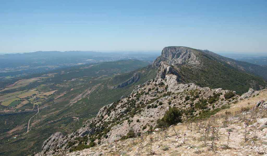 Balade de la Montagne SainteVictoire (13) Le Pic des Mouches Balade Randonnée près de Balade de la Montagne SainteVictoire (13) Le Pic des Mouches Balade Randonnée près de