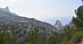 En randonnée dans les calanques