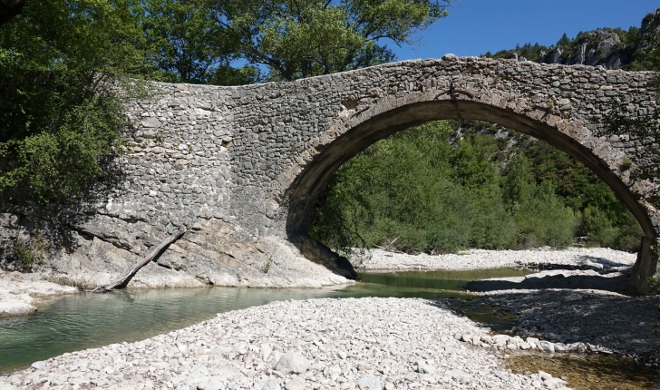 balade-vallee-Toulourenc-Mont-Ventoux-Brantes-credits-Toulourenc-Horizons
